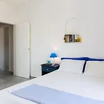 Family House, Paros Golden Vila