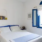 Vila Family House, Paros Golden *