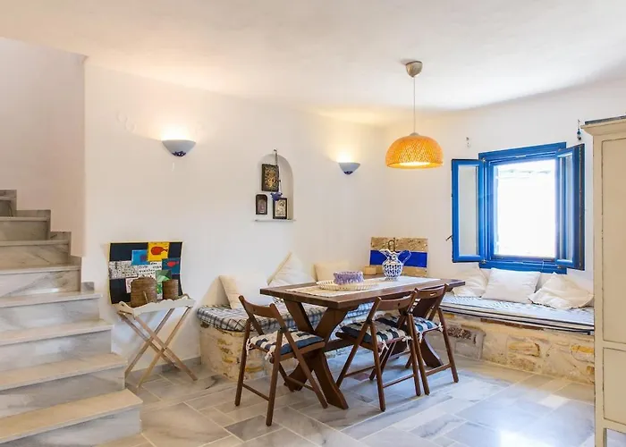 Family House, Paros Golden