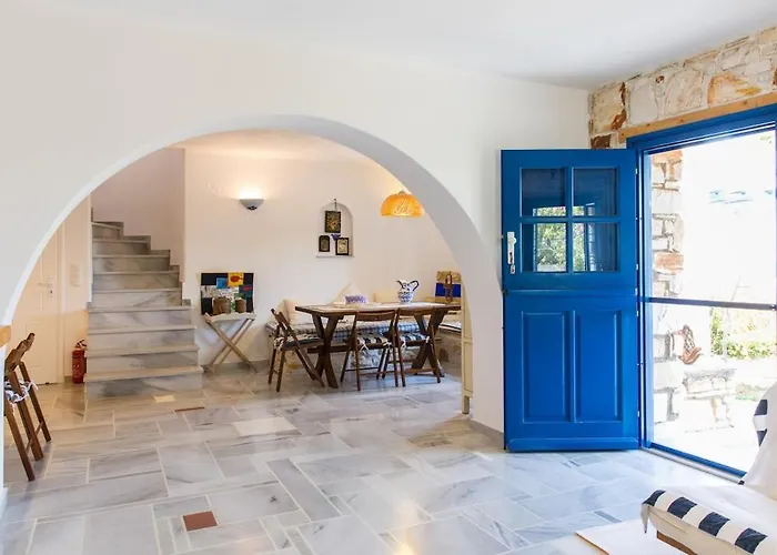 Family House, Paros Golden Drios