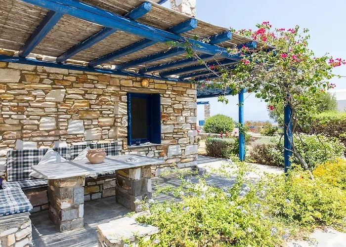 Family House, Paros Golden *