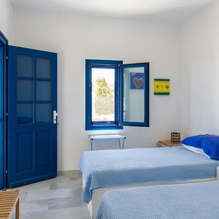 Family House, Paros Golden Drios