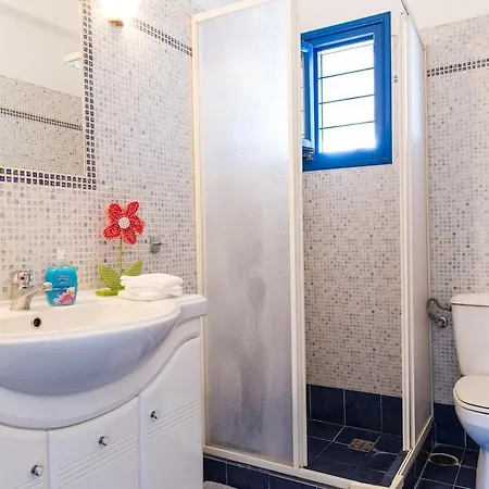 Family House, Paros Golden Villa *